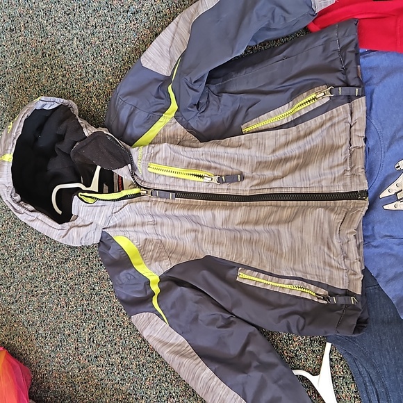 Boys size 5 bundle - Picture 6 of 6